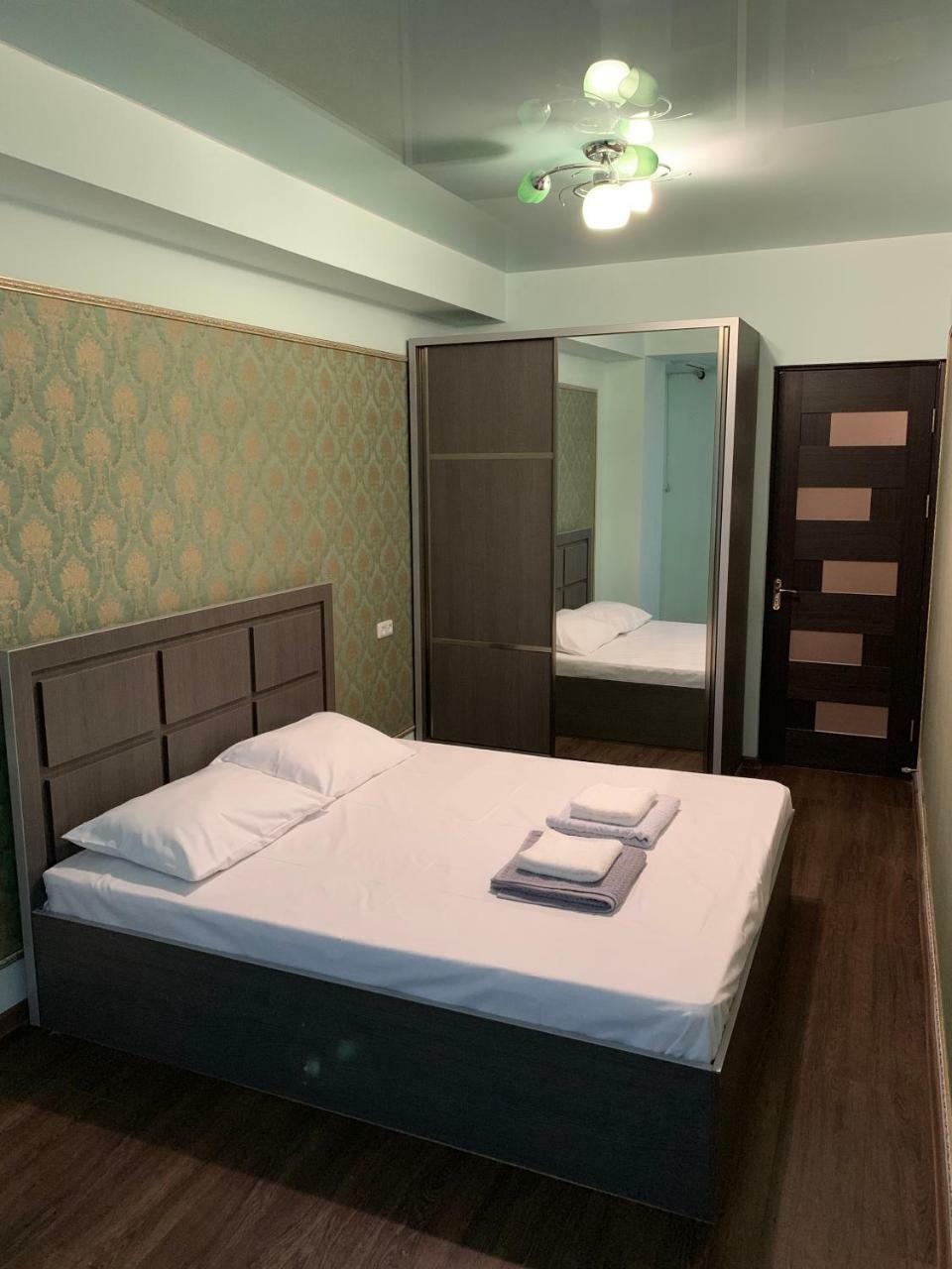 Vardanants Steet 2Nd Back Yerevan Ngoại thất bức ảnh